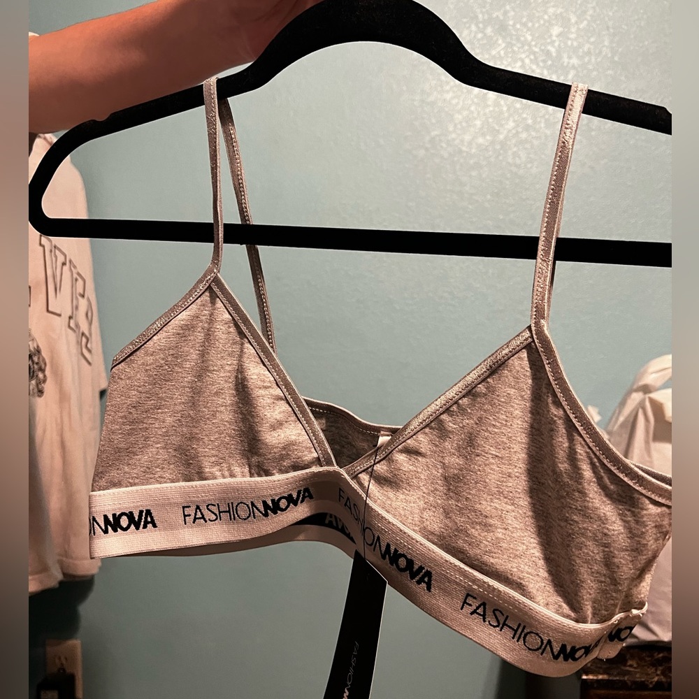 New with tags! Fashion nova bralette size large